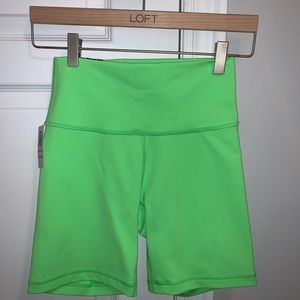 TNA Atmosphere Biker Shorts Neon Green